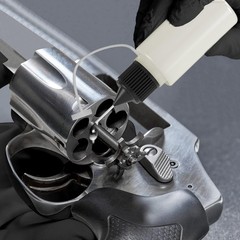 Versatile 8 oz Gun Lubricant & Cleaner – Efficient for All Temperatures and Uses