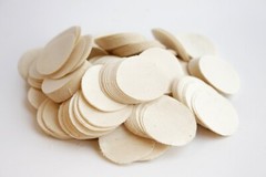 .40-.49 CAL 1 1/8″ ROUND .005″ THICK OILED SHOOTING PATCHES/ QTY. 100 / EMSS4052