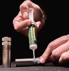 Clenzoil Field & Range Synthetic Gun Grease | 0.5 oz. Syringe with Precision…