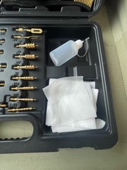 GLORYFIRE Universal Gun Cleaning Kit with Durable Plastic Case – Great Condition