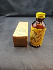 Vintage OUTERS LABS “Gunslick” Gun Cleaning Solvent, Original Box