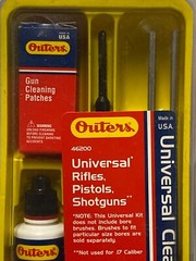 NEW ~ Outers #46200 Universal Gun Cleaning Kit (FC86A-2Q1761
