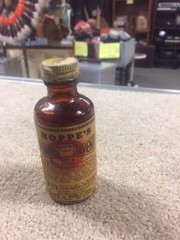 Vintage Hoppe’s Cleaning No.9 Powder Solvent Bottle (38)