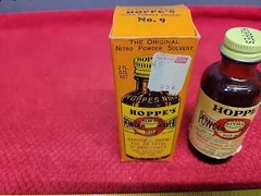 Vintage Hoppe’s No. 9 Gun Cleaning Solvent Bottle Box Glass Bottle