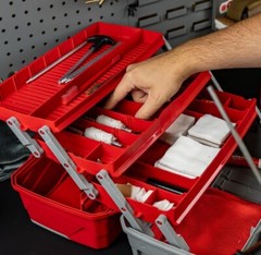 Shooter’s Choice Bullseye Box Universal Rifle, Pistol, Shotgun Cleaning Kit