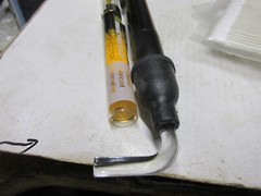 [bin] gun cleaning jags, brushes, oil, bore light, swabs, new