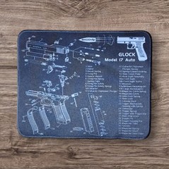 Universal Gunsmith Bench Gun Cleaning Mat Free Shipping -Glock 17 – 8″ X 10”