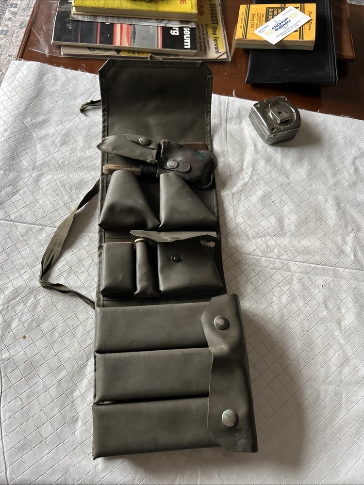 Post War Swiss Military Boot Shine & Maintenance Kit Incomplete Army green 1978