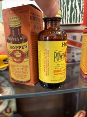 Vintage Hoppe’s No. 9 Nitro Powder Solvent Bottle Partial Contents Original Box