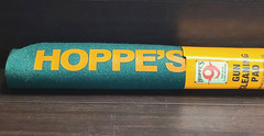 Hoppe’s Gun Cleaning Pad For Rifles & Shotguns 12″x 36″ Hunter Green #MAT2