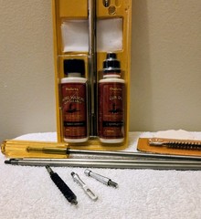 Vintage Outers Gun Cleaning Kit Nitro Solvent Oil Hoppe’s Rod Brushes & Patches