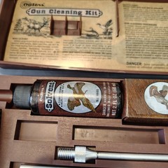 VINTAGE Outers Rifle Cleaning Kit Model P-477-22 22 Rifle And Pistol Used
