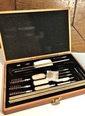 One OUTERS Gun Cleaning Kit Wood Boxed 31 Pc Gun Maintenance Tool Set