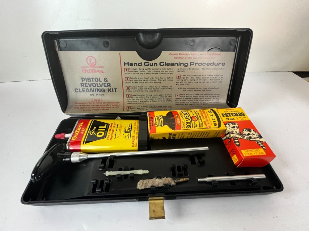 Outers Revolver Gun Cleaning Kit P-479 Pistol Oil Gunslik 445 Rod Solvent