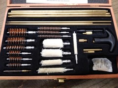 Vtg GUNMASTER Universal Cleaning Kit Model No UGC 76W w/Original Wooden Box!