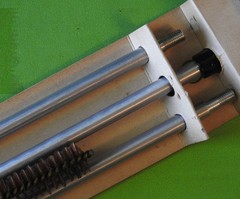 Vintage OUTERS Shotgun Cleaning Rod with Tips, 32″ Rod, Duraluminum