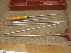Hoppes 22 cal cleaning kit, Vintage plastic box
