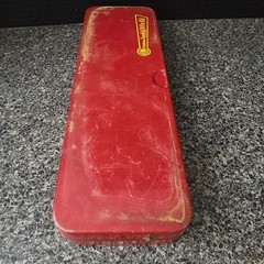 Vintage Outers Gunslick No 477 Rifle Cleaning Kit Steel Case Red Made In USA
