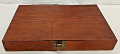 VINTAGE GUNMASTER DELUXE UNIVERSAL GUN CLEANING KIT WOODEN CASE W/ FREE SHIPPING