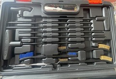 GLORYFIRE Universal Gun Cleaning Kit with Durable Plastic Case – Great Condition