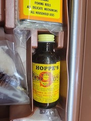 Vintage Hoppes Gun Cleaning Kit-Brown Plastic Case for Rifle Shotgun Please Read