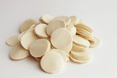 .40-.49 CAL 1 1/8″ ROUND .015″ THICK DRY SHOOTING PATCHES / QTY. 500 / EMSS4151F