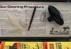 rare vintage new OUTERS Gun Cleaning Kit – 445 Oil Tin Rod Patches Solvent Case
