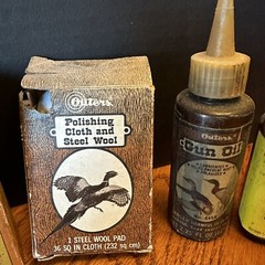 Lot Vintage HOPPE’S And OUTERS Gun Cleaning items – Solvent, Oil, Cloth And More