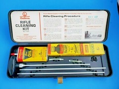 VINTAGE 1977 OUTERS .22 RIFLE CLEANING KIT SET No. P-477 EUC