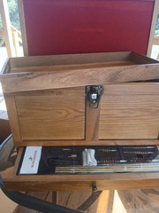 DAC GUN CLEANING STATION 15.75″ X 7.5″ X 10″ Composite Wood Cabinet W/Accessori