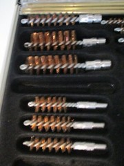 SMK SHOTGUN & RIFLE & PISTOL 27 PIECE DELUXE GUN CLEANING KIT IN ALLOY CASE