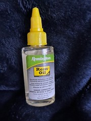 Remington Rem Oil Gun Oil 1oz Squeeze Bottle Effective at -20 degrees F to 165