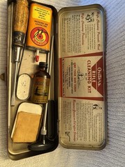 Vintage Hoppe’s Outers Universal Rifle Cleaning Kit Red Metal Tin No. 477