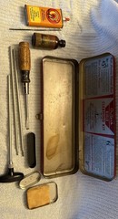 Vintage Hoppe’s Outers Universal Rifle Cleaning Kit Red Metal Tin No. 477