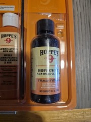 Hoppes Deluxe .17 Caliber Rifle Cleaning Kit NEW With Solvent And Gun Oil