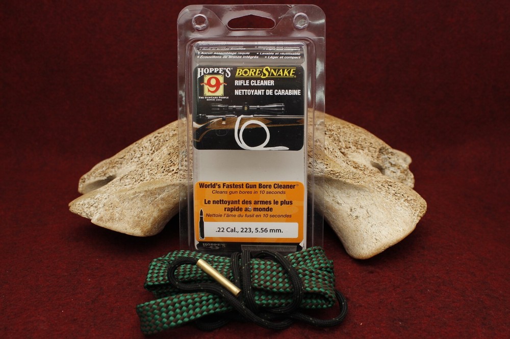 Hoppe’s 24000D .22 BoreSnake Den Pistol Bore Cleaner w/Handle & Carry Case