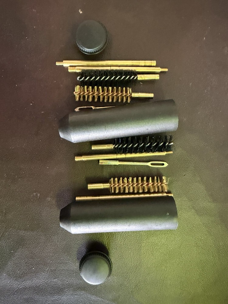 Universal Gun Cleaning Kit .22 .30 Cal Rifle Pistol Brush Set w/ Case New Open