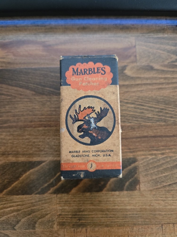 VTG MARBLES Gun Cleaning Patches Moosehead logo (full box)