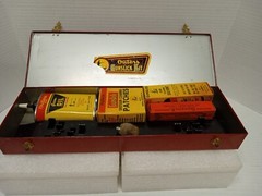 Vintage Outers Gunslick Rifle Gun Kit 13.5″ Long 4.5″ H Empty Cases Display Only
