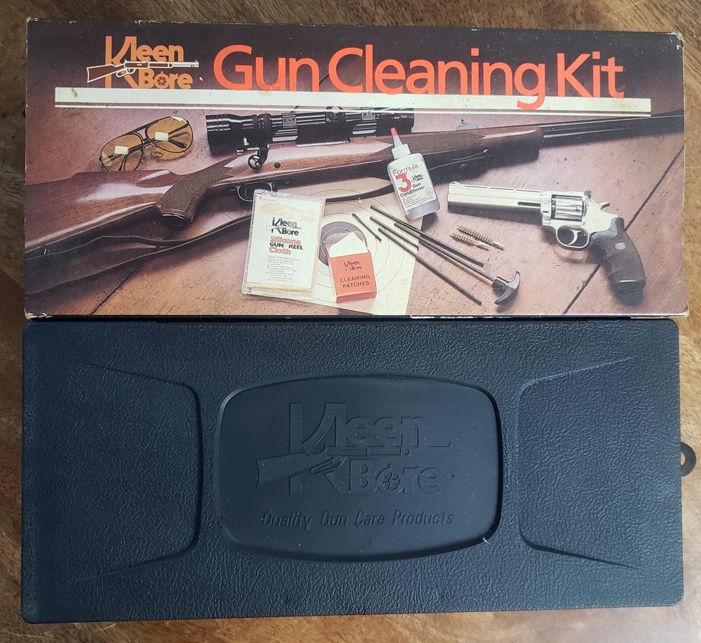 Vintage Kleen Bore Gun Cleaning Kit 38/357/9 mm Model PK-210 Hoppe’s Gun Grease