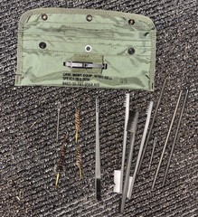 2018 US Army Military M16A1 Rifle Cleaning Maintenance Kit ALICE Brush Rods Set