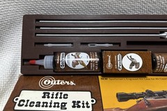 Outers Rifle Cleaning Kit New Old Stock Model P-477-223.((C-1))