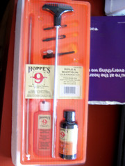 New HOPPES N0. 9 SHOTGUN & RIFLE CLEANING KIT with 2 Rods