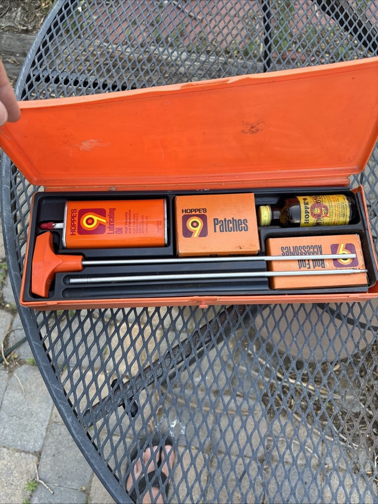 Vintage Field Universal Gun Cleaning Kit Hoppe’s No. 9 Solvent & More.