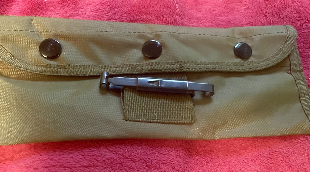 Cleaning Kit Pouch, od green, two pocket, three snaps, unmarked, 1 (one)