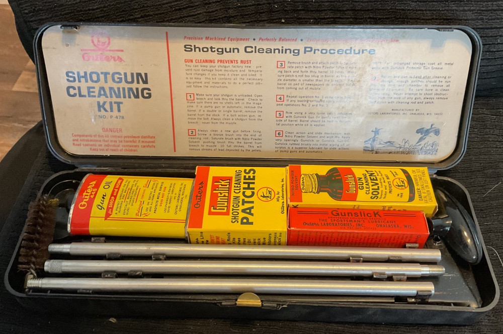 Vintage Outers P-478 12 Ga. Shotgun Cleaning Kit Excellent, Complete