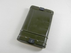 MAUSER 98k CLEANING KIT IN METAL TIN. POST WAR.