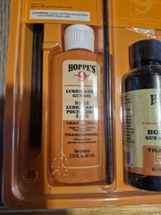 Hoppes Deluxe .17 Caliber Rifle Cleaning Kit NEW With Solvent And Gun Oil