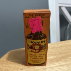 Hoppe’s No. 9 Nitro Powder Solvent. Vintage 1/2 Full Bottle Original Box