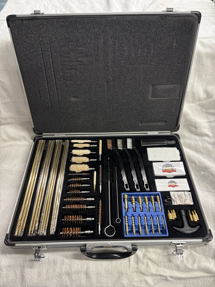 DAC Super Deluxe Gun Cleaning Piece Multi Caliber Silver Case Excellent 62 Pc